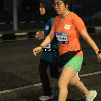 Runner Photo 7904853