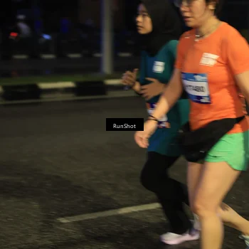 Runner Photo 7904860