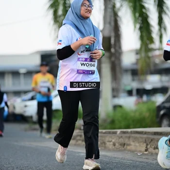 Runner Photo 7904862