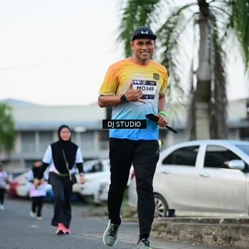 Runner Photo 7904882