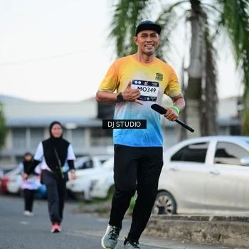 Runner Photo 7904887