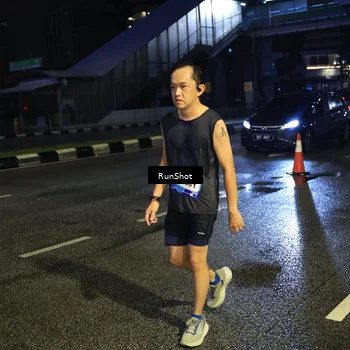 Runner Photo 7904888