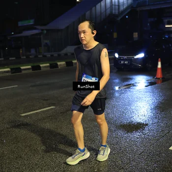 Runner Photo 7904889