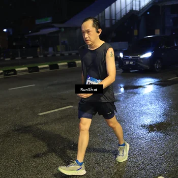 Runner Photo 7904895