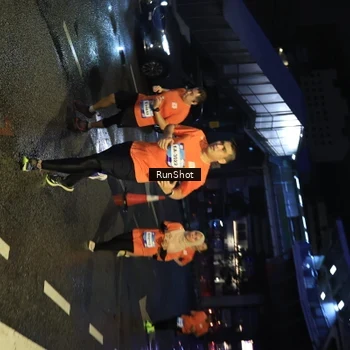Runner Photo 7904900
