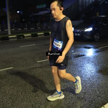 Runner Photo 7904906