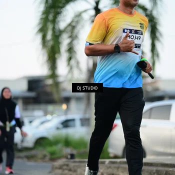 Runner Photo 7904907