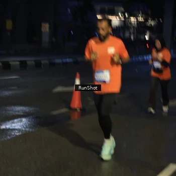 Runner Photo 7904909