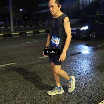 Runner Photo 7904910