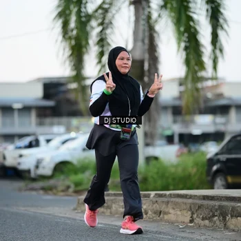 Runner Photo 7904916