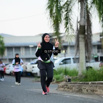 Runner Photo 7904917
