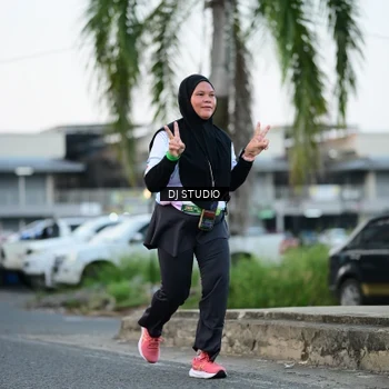 Runner Photo 7904919