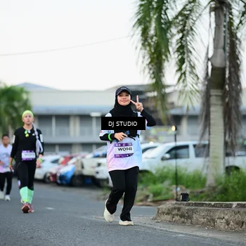 Runner Photo 7904942