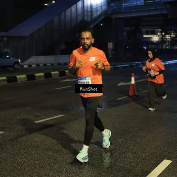 Runner Photo 7904948