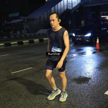 Runner Photo 7904952