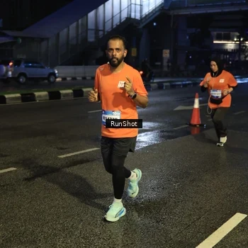 Runner Photo 7904963