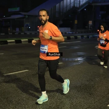 Runner Photo 7904964