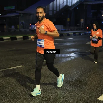 Runner Photo 7904965