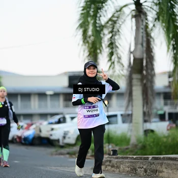 Runner Photo 7904966