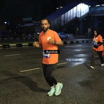 Runner Photo 7904975