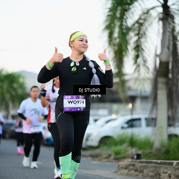 Runner Photo 7904981