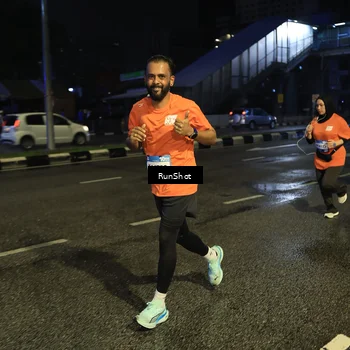 Runner Photo 7904985