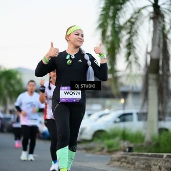 Runner Photo 7904987