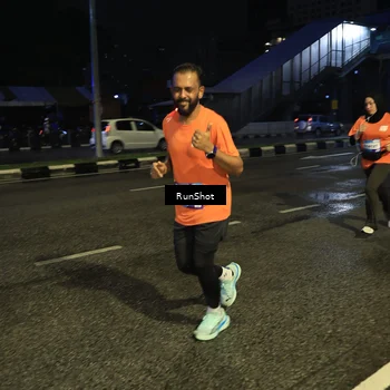 Runner Photo 7904991