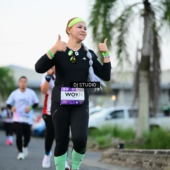 Runner Photo 7905000