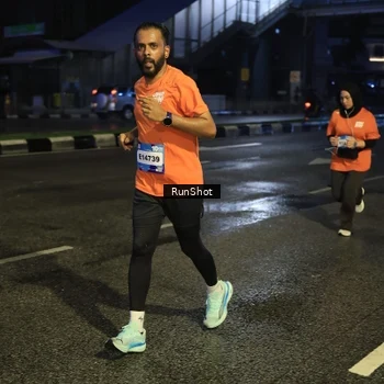 Runner Photo 7905009