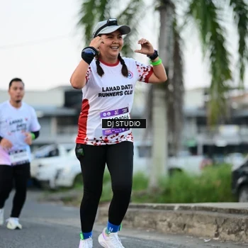 Runner Photo 7905010
