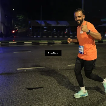 Runner Photo 7905014