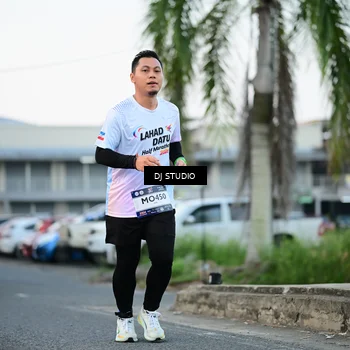 Runner Photo 7905023