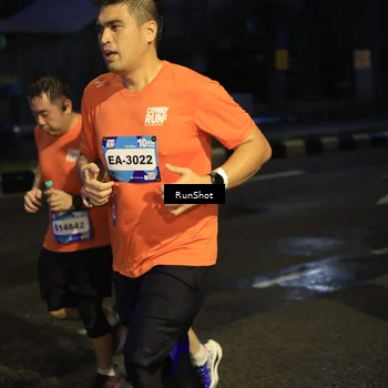 Runner Photo 7905044