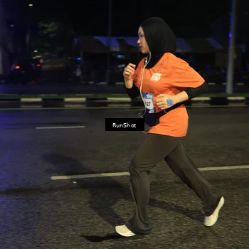 Runner Photo 7905053