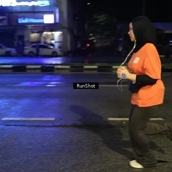 Runner Photo 7905055