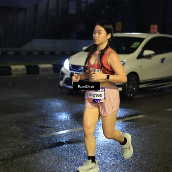 Runner Photo 7905108