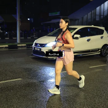 Runner Photo 7905137