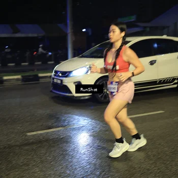 Runner Photo 7905149