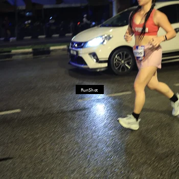 Runner Photo 7905153