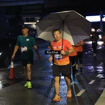 Runner Photo 7905168
