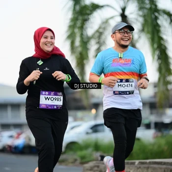 Runner Photo 7905187