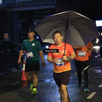 Runner Photo 7905189