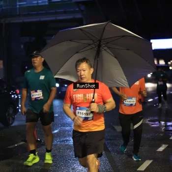 Runner Photo 7905196