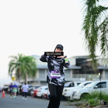 Runner Photo 7905212