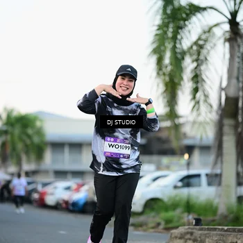 Runner Photo 7905216