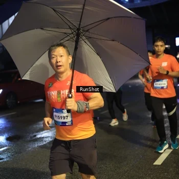 Runner Photo 7905231