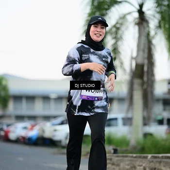 Runner Photo 7905234