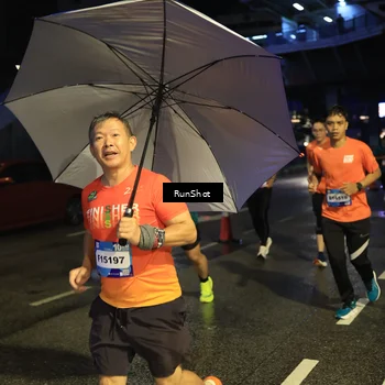 Runner Photo 7905238