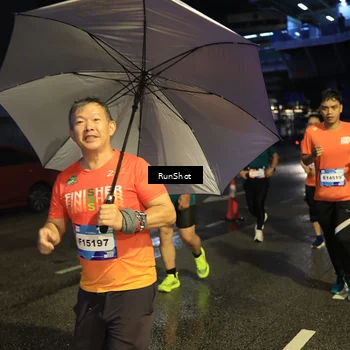 Runner Photo 7905245